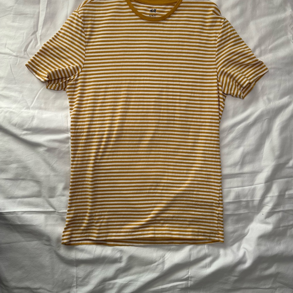 H&M Yellow and White Short Sleeve Tee